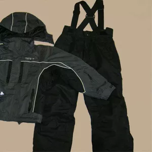 Зимний комплект (куртка+штаны)  фирмы Dare2b б/у в идеальном состоянии