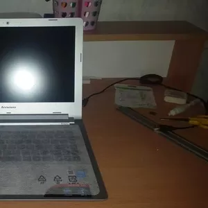 Продам новый ноутбук Lenovo Z41-70