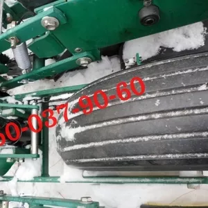 Лучшая цена на сеялку Джон Дир (John Deere) 7000 в Днепре