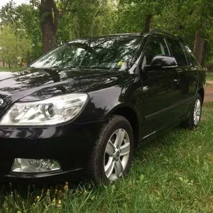 Автомобиль Skoda Octavia A5 1, 6 TDI 2011 год