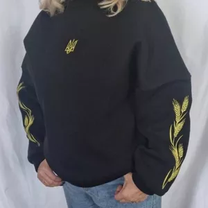 Компʼютерна вишивка та відшив одягу