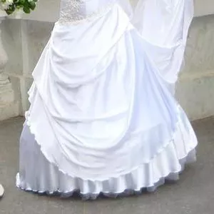 Шикарное свадебное платье для шикарной невесты!!!!!!!!! 
