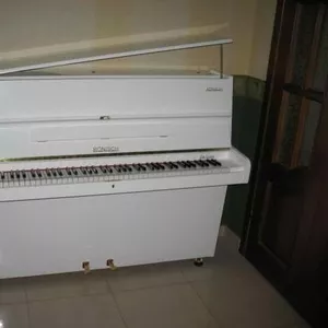 немецкое пианино RONISCH model De Lux белого цвета