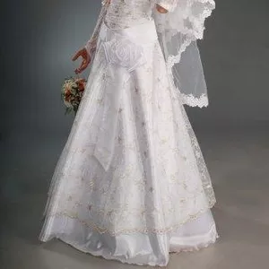 Продам Свадебное платье!!!(шнуровка)