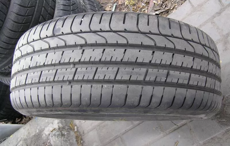 Продам комплект резины Pirelli P Zero (Run Flat)  245/50 R18 100Y