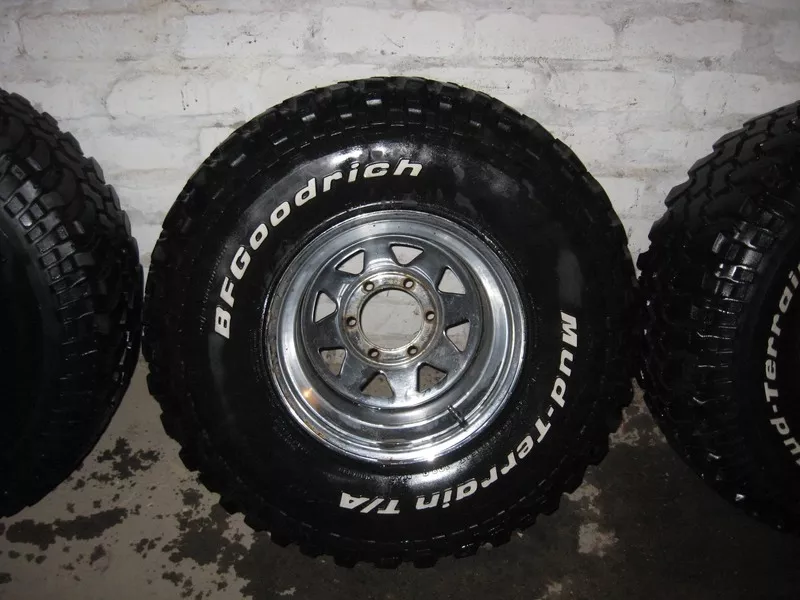 Резина BFGoodrich Mud-terrain б/у 33/12, 5/R15 2