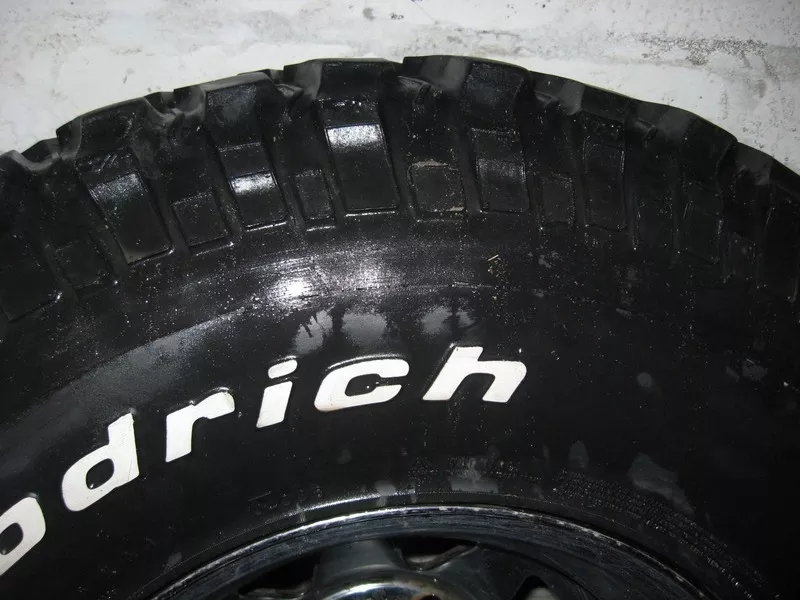 Резина BFGoodrich Mud-terrain б/у 33/12, 5/R15 4