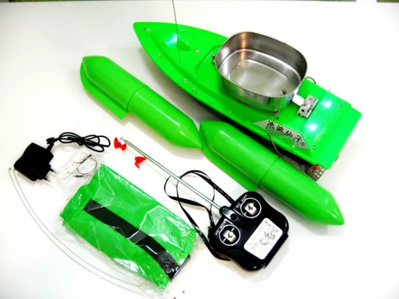 Fish Boat Mini, TORNADO-5  радиоуправляемая модель для карповой ловли,  для завоза приманки,  наживки,  прикормки. 3