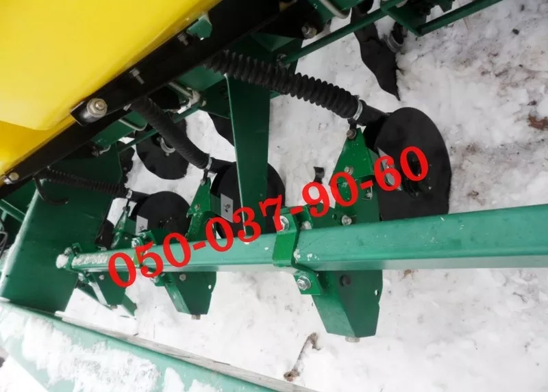 Лучшая цена на сеялку Джон Дир (John Deere) 7000 в Днепре 2
