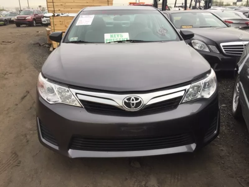 Бу иномарка дешево Toyota Camry 2014 2