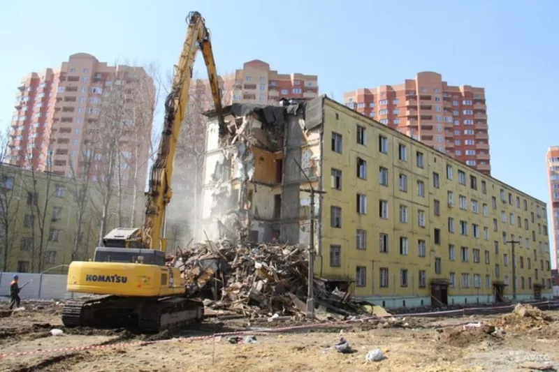 Демонтаж зданий и сооружений за наш счет