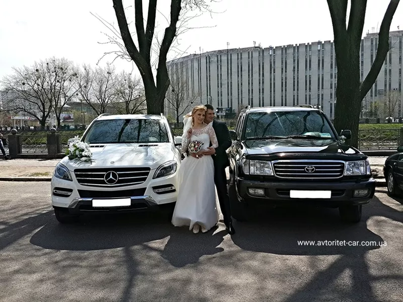 Аренда прокат на свадьбу VIP автомобилей и лимузинов Харьков 5