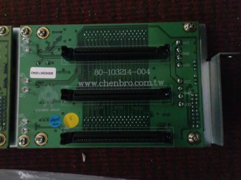 Продам SCSI Backplane 80 pin SCA2 to 68 pin WIDE 2