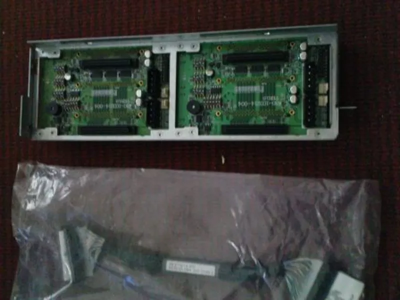 Продам SCSI Backplane 80 pin SCA2 to 68 pin WIDE 3