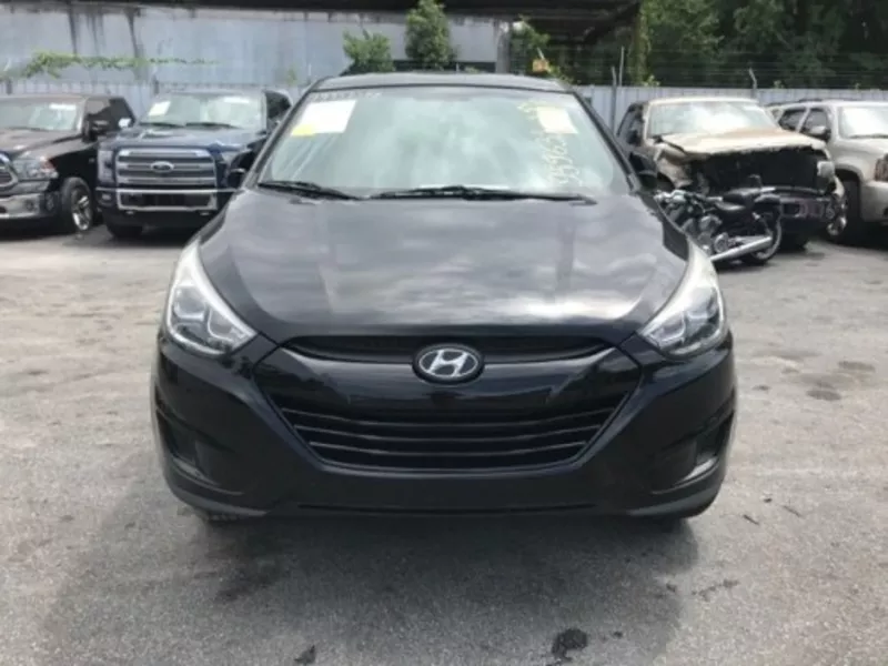 продам HYUNDAI TUCSON GLS 2015 недорого