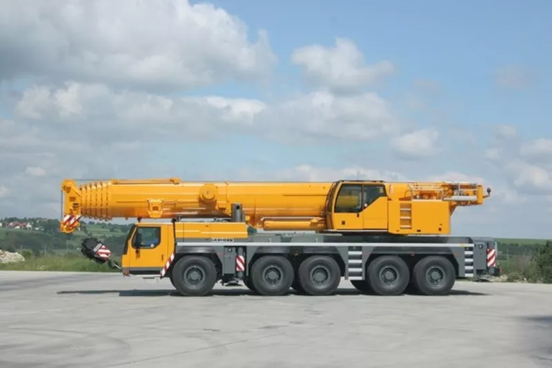 Аренда автокран. Спецтехника. Заказать кран. Автокран Liebherr LTM 120