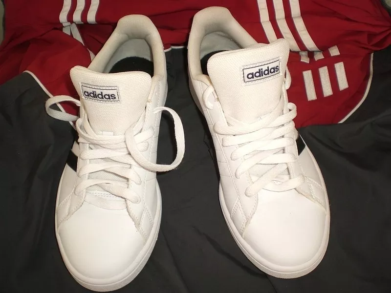 Продам кроссовки Adidas Grand Court Base,  идеал,  оригинал 100 % 6