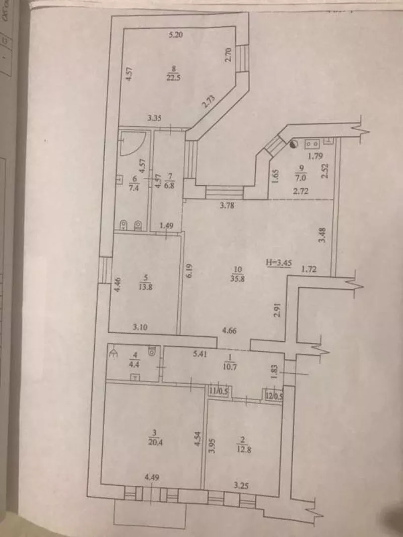 Продам 5-комнатную квартиру в центре 2