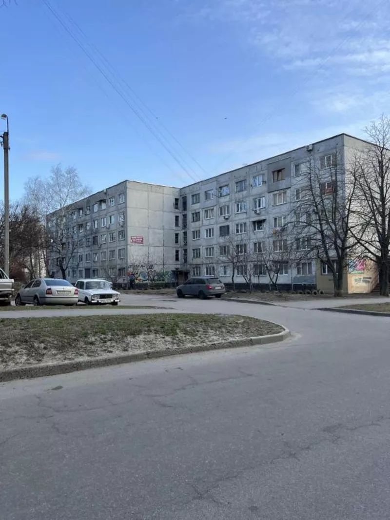 Продам свою особисту гостинку площа 22 кв.м.