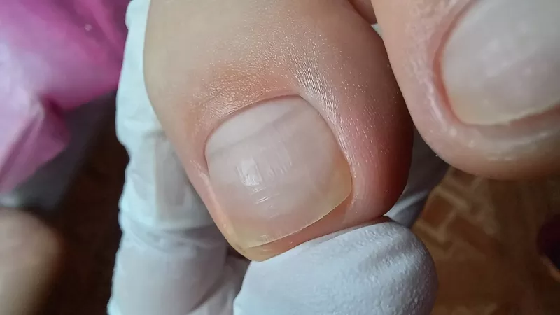 Манікюр, педикюр (вул.Польова) 2