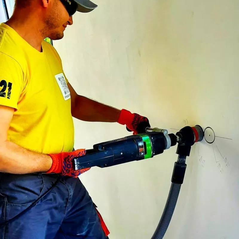 Штробление без пыли Харьков. Штробы под проводку 4